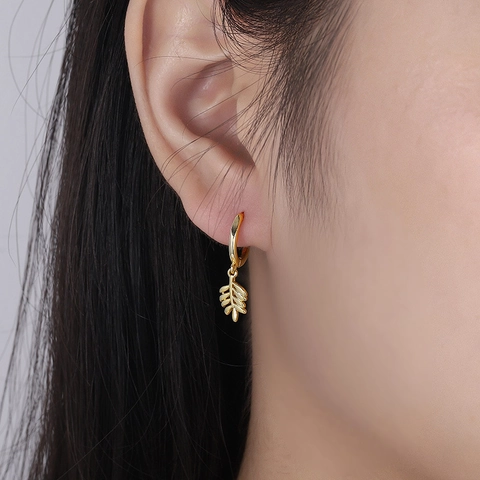 Minimalist Olive Branch Leaf Pendant Hoop Earrings With 925 Sterling Silver Earring Post Elegant Jewelry For Women