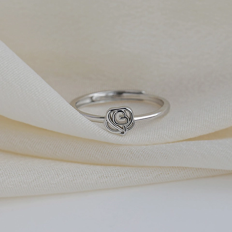 Rose Flower Ring Copper Hollow Floral Design Adjustable Opening Ring For Women Elegant Niche Style Silver Tone