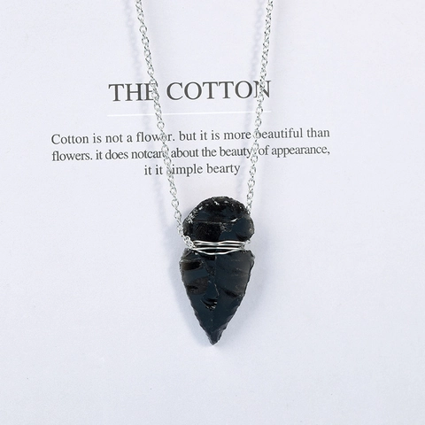 Collar Con Colgante De Punta De Flecha De Obsidiana Negra Con Cadena Envuelta En Alambre Color Plata Joyería Estilo Gótico Tribal