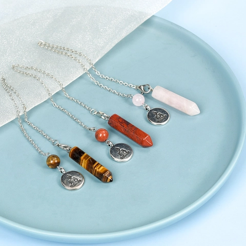 Collana con Pendente a Colonna Esagonale in Cristallo Naturale Catena in Lega Medaglia di Buddha Pietra Energetica Yoga
