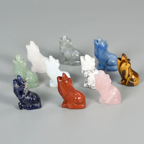 Handgeschnitzte Wolf Figur Aus Naturkristall Heulende Tierstatue Polierter Heilquarzstein Desktop Home Deko