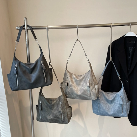 Vintage PU Leather Hobo Shoulder Bag Large Capacity Distressed Texture Crossbody Handbag With Vertical Zipper Pockets