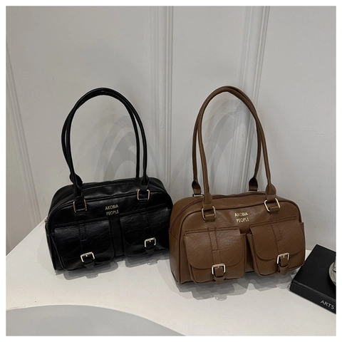 Retro PU Leather Shoulder Bag For Women Vintage Underarm Baguette Bag With Dual Front Pockets Gold Buckle