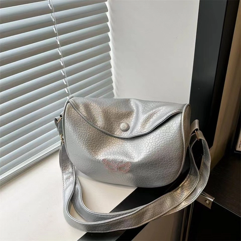 Borsa a Tracolla da Donna con Ricamo a Farfalla in Pelle PU Borsa a Sella Minimalista con Cinghia Regolabile per Uso Quotidiano