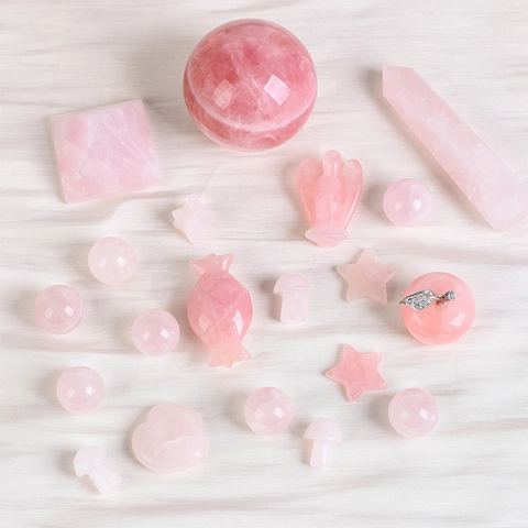 Set Regalo in Cristallo di Quarzo Rosa Naturale Pietra Curativa Sfera Pilastro Piramide Angelo Mela Stella Cuore Ornamenti Casa
