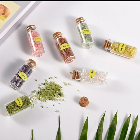 Natural Crystal Chips Assortment Mini Glass Bottles Healing Stones Gemstone Collection For Home Decor Gift Education