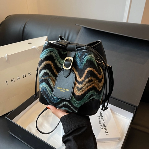Borsa a Secchiello da Donna Vintage con Motivo a Onde in Maglia e Pelle PU Coulisse Borsa a Tracolla Casual Retro Bohemian