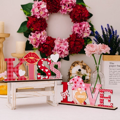 Ornamento In Legno Per San Valentino LOVE KISS Gnomo Decorazione Da Tavolo Stile Rustico Rosso Rosa Per Casa Festa