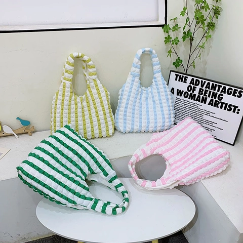 Gestreepte Popcorn Stof Draagtas Grote Capaciteit Bulttextuur Schoudertas Dames Casual Dagelijks Reizen Street Style