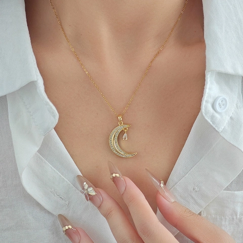 Collier Pendentif Lune Avec Goutte D'eau Zircon Acier Titane Cuivre Bijoux Accessoire Pour Femme Style Élégant