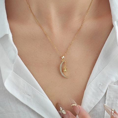 Collar Con Colgante De Luna Y Estrella Acero De Titanio Cobre Con Incrustaciones De Zircón Elegante Cadena De Clavícula Para Mujeres