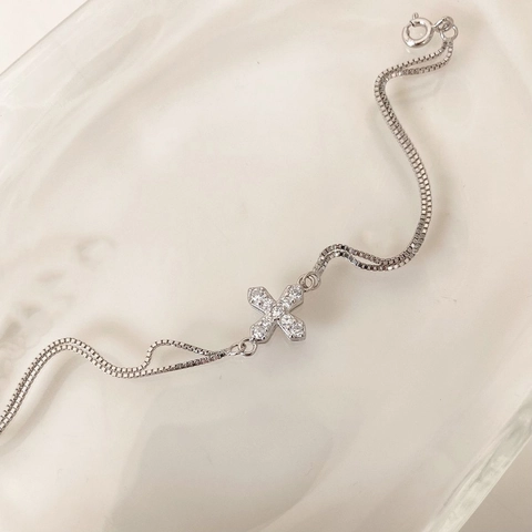 Doppelstöckiges Kreuz Armband Für Frauen Kupfer Mit Zirkon Koreanischer Stil Minimalistischer Luxus Täglicher Schmuck