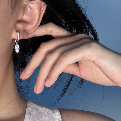 Elegante Marquis Schliff Zirkonia Ohrringe Kupfer Versilbert Hänger Minimalistischer Koreanischer Stil Für Damen