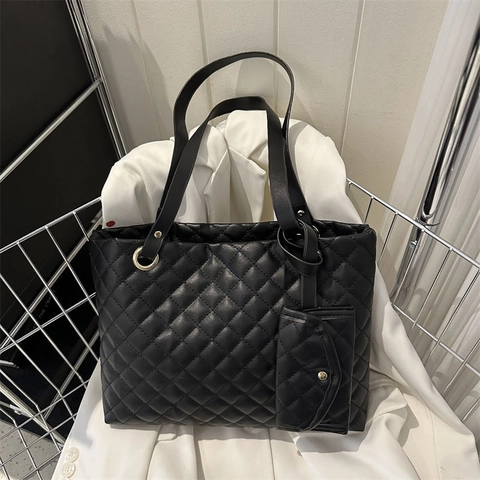 Sac Fourre Tout Matelassé En Similicuir PU À Motif De Diamants Grande Capacité Sac À Épaule Avec Mini Pochette Femmes