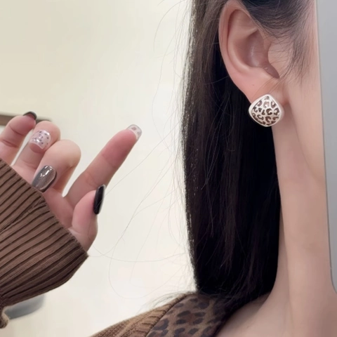 Leopardenmuster Rhombus Ohrstecker Kupfer Mit 925 Sterling Silber Ohrstecker Retro Maillard Stil Geometrischer Schmuck Für Damen