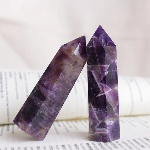 Colonne Hexagonale en Cristal d'Améthyste Naturelle Pointe Unique Quartz Violet Poli Pierre Minérale Décoration de Bureau Maison