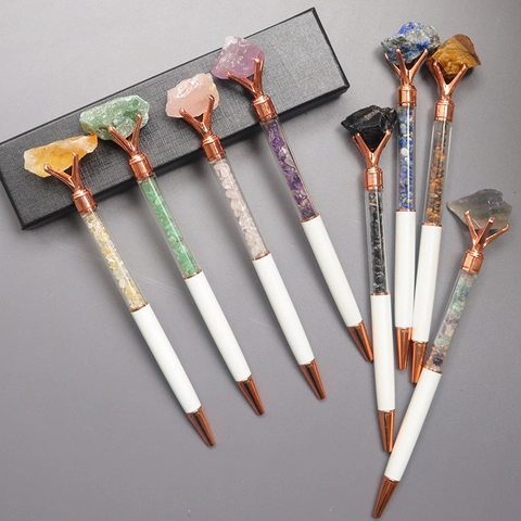 Natuurlijk Kristal Edelsteen Balpen Verpletterde Stenen Rose Goud Trim Kantoor School Zakelijk Elegant Wit Lichaam