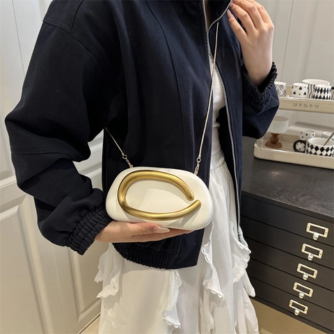Vintage PU Leather Evening Clutch Bag With Large Metal C-Shaped Handle Elegant Minimalist Crossbody Shoulder Bag For Women Party