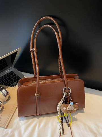 Vintage PU Leather Large Capacity Shoulder Bag Women Minimalist Underarm Handbag With Bear Charm Commuting Daily Tote Bag