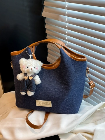 Sac À Épaule En Denim Avec Pendentif Ours Garniture En Cuir PU Sac Cabas Rétro Décontracté Pour Femmes Bandoulière Réglable