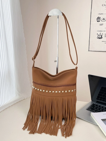 Women Tassel Shoulder Bag PU Leather Gold Square Rivet Bohemian Crossbody Tote Large Capacity Versatile