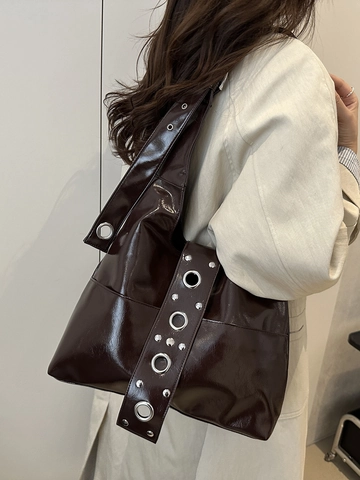Bolso De Hombro De Cuero PU Brillante Para Mujer Con Ojales Metálicos Y Remaches Bolso Tote De Estilo Punk Retro