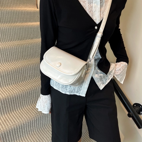 Retro PU Leather Flap Crossbody Bag Solid Color Round Button Mini Saddle Shoulder Bag For Women Fashion Commuting Accessorie