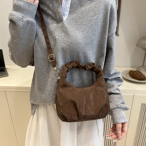 Pleated Handle Cloud Hobo Shoulder Bag PU Leather Detachable Strap Fashionable Solid Color Handbag For Women
