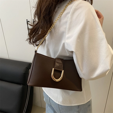 Elegant Women Underarm Bag PU Leather Solid Crossbody Baguette Purse Gold Metal Buckle Chain Strap Commuter Retro Style