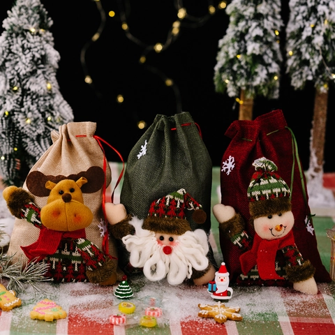 Christmas Burlap Drawstring Gift Bags 3D Cartoon Santa Snowman Reindeer Doll Holiday Party Candy Storage Bag Decor