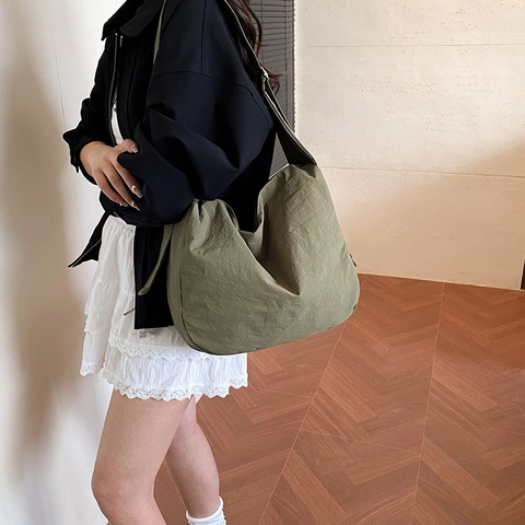 Bolso Bandolera de Nailon de Gran Capacidad para Mujer Color Sólido Correa Ancha Bolso Tote Casual Ligero Bolso de Hombro