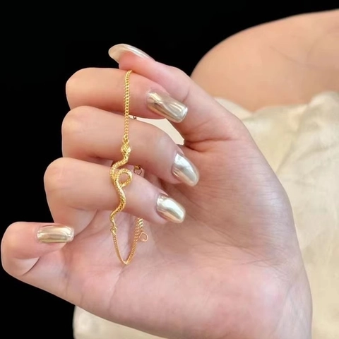 Gold Plated Copper Snake Bracelet Elegant Serpent Chain Jewelry For Women Minimalist Style