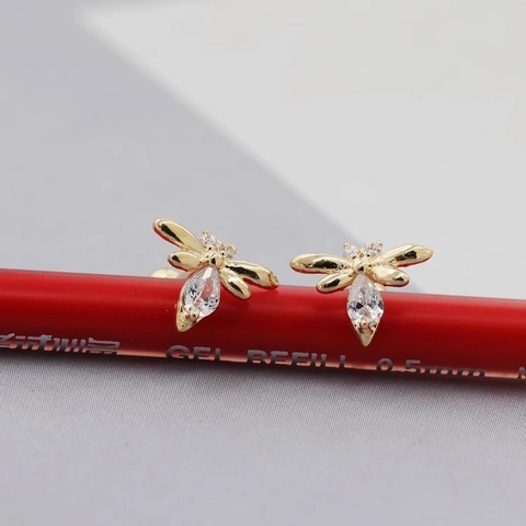 Cute Tiny Zircon Bee Stud Earrings Gold Silver Plated Copper Small Insect Screw Back Cartilage Piercing Jewelry For Women Daily Wear