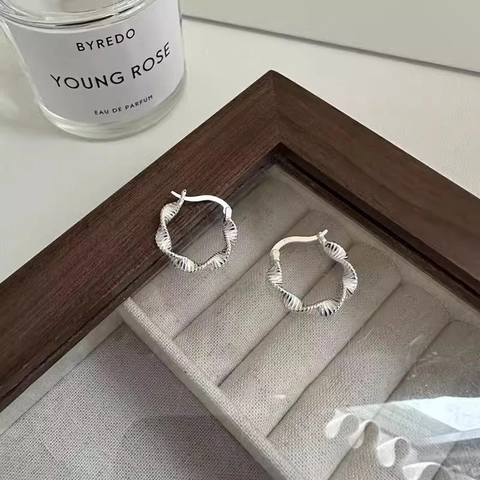 Kupfer Mobius Twist Creolen Mit 925 Sterling Silber Ohrsteckern Unregelmäßige Retro Minimalistische Pendler Damen