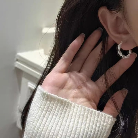 Kupfer Mobius Twist Creolen Mit 925 Sterling Silber Ohrsteckern Unregelmäßige Retro Minimalistische Pendler Damen