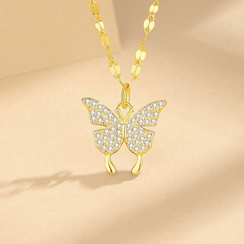 Butterfly Pendant Necklace Copper Micro Pave Sparkling Zircon Delicate Clavicle Chain Jewelry Elegant Accessory For Women