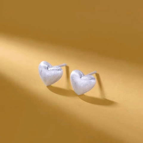 Orecchini A Lobo Cuore Spazzolato Opaco Forma Cuore Rame Stile Francese Minimalista Gioielli Donna Con Perno Argento