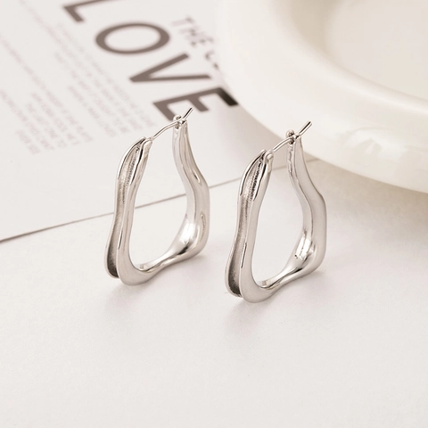 Irregular Geometric Wave U-Shaped Hoop Earrings For Women Brass Metal High Polish Minimalist Vintage Style Jewelry