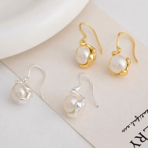 Pendientes De Perlas Artificiales Con Metal De Latón De Lava Irregular Joyas Geométricas Minimalistas Vintage Para Mujeres