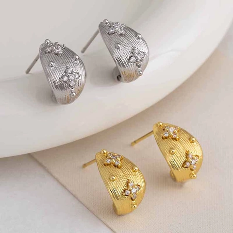 Zircon Copper C Shaped Stud Earrings Women Brushed Texture Star Inlay Gold Tone Simple Fashion Jewelry Accessory