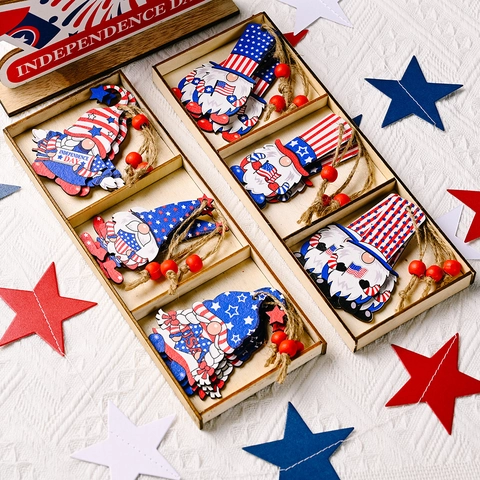 Gnomi di Legno per il Giorno dell'Indipendenza Ornamenti Appesi Con Scatola di Legno Patriotico USA Stelle e Strisce Gnomo Ciondoli