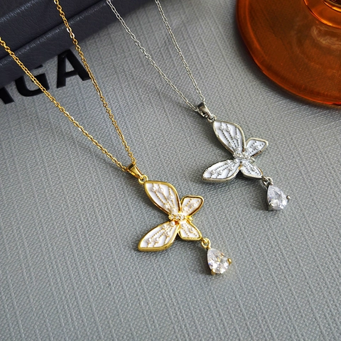 Elegant Butterfly Pendant Necklace With Pear Shaped Zirconia Drop Titanium Steel Enamel Clavicle Chain For Women Jewelry
