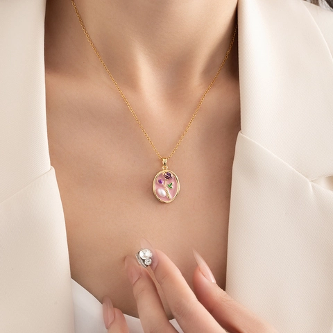 Collana Con Pendente Ovale Retro Francese Acciaio Al Titanio Smalto Rosa Viola Perla Artificial Fiore Catena Clavicola Donna
