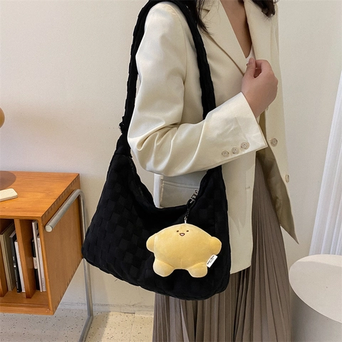 Große Kapazität Gewebte Canvas Umhängetasche Karierte Tote Handtasche Für Damen Casual Täglich Mit Plüsch Anhänger