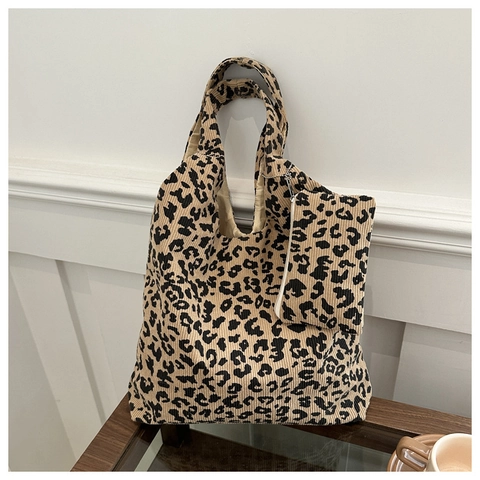 Ensemble de Sacs Cabas en Velours Côtelé Léopard pour Femmes Sac à Bandoulière Grande Capacité Avec Pochette Rétro