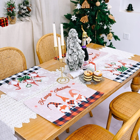 Christmas Placemat Gnome Print Buffalo Plaid Border Fabric Heat Resistant Table Decor Nordic Style Holiday Festive Dining