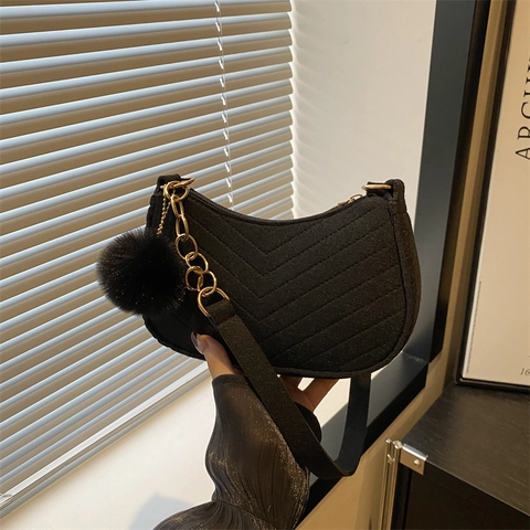 Borsa Sotto l'Ascella in Feltro Trapuntato a V da Donna Con Catena d'Oro Borsa a Tracolla Baguette alla Moda per Tendenza Street