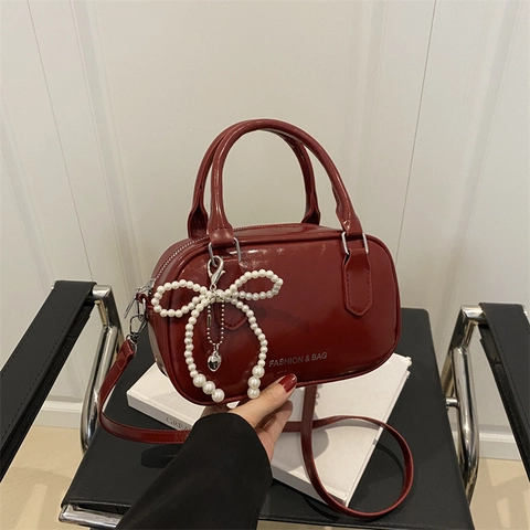 Women Fashion Shiny PU Leather Crossbody Bag Korean Artificial Pearl Bow Charm Handbag Vintage Small Square Pillow Shoulder Bag