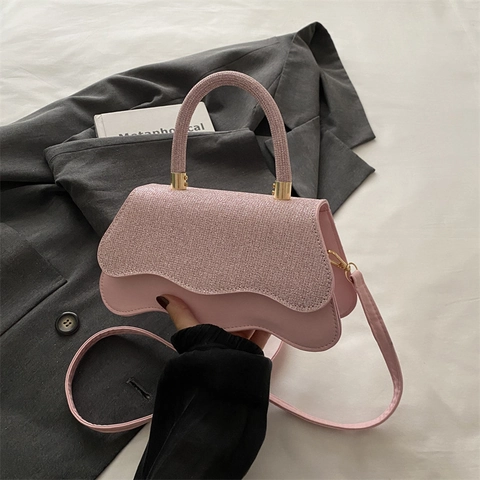 Damen PU Leder Umhängetasche Mit Wellenboden Strass Klappe Kleine Quadratische Schultertasche Party Handtasche Für Damen