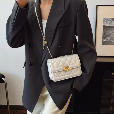 Women Quilted Rhombus PU Leather Crossbody Bag With Gold Chain Strap And Metal Ball Decor Mini Square Flap Shoulder Bag